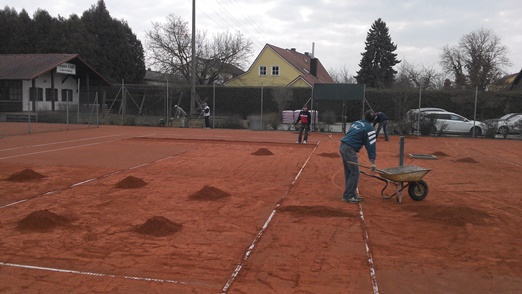 Auswintern der Tennispltze 2015