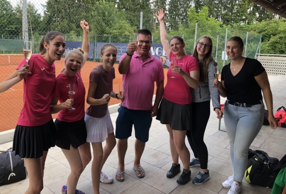 Damen Meisterschaft Gruppenfoto2